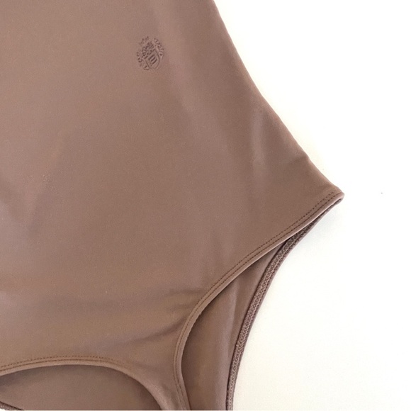 Aritzia Babaton Contour Longsleeve Bodysuit - Picture 7 of 12